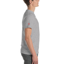 Lade das Bild in den Galerie-Viewer, Yugo Boss - Kurzärmeliges T-Shirt
